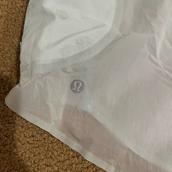 Lululemon shorts - Picture 5 of 5